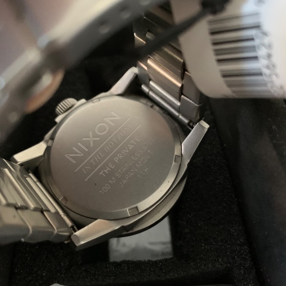 Nixon watch - Picture 3 of 5